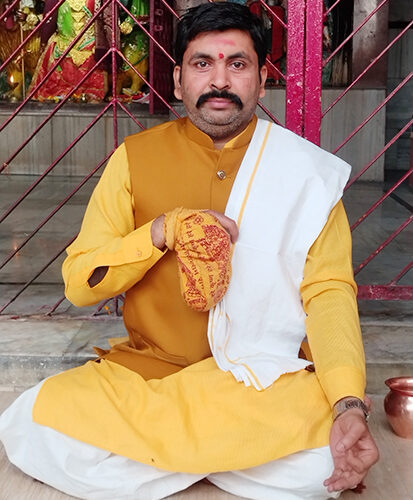 Pandit Deepnarayan Shukla